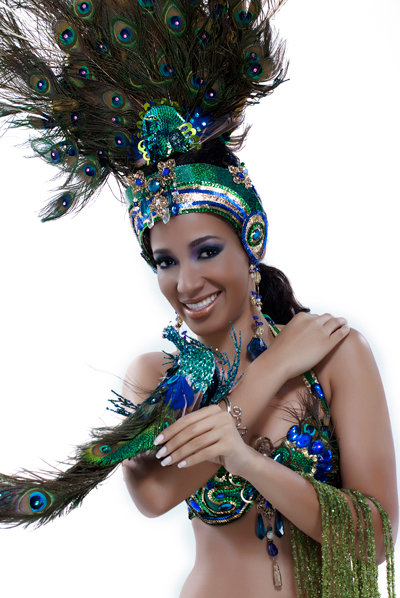 Beautiful Miss Costa Rica 2010, Marva Wright (An Afro-Costa Rican) in a National costume