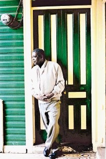 Since the publication of his collection of short stories, Una canción en la madrugada, in 1970, Duncan has become "el más importante y representativo de los escritores del Caribe centroamericano." (Kimbo, n. pag.)