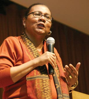 Author bell hooks. (Photo: Cmongirl)