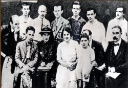 Nguyen Ai Quoc (Ho Chi Minh) with delegates and their families at the 5th Congress of the Communist International