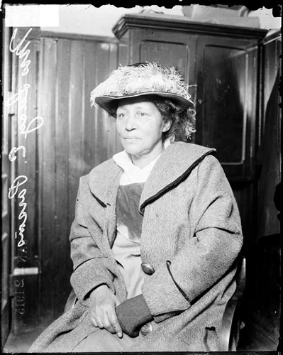 Parson's Chicago P.D. mug shot after her arrest at the 1915 hunger march.