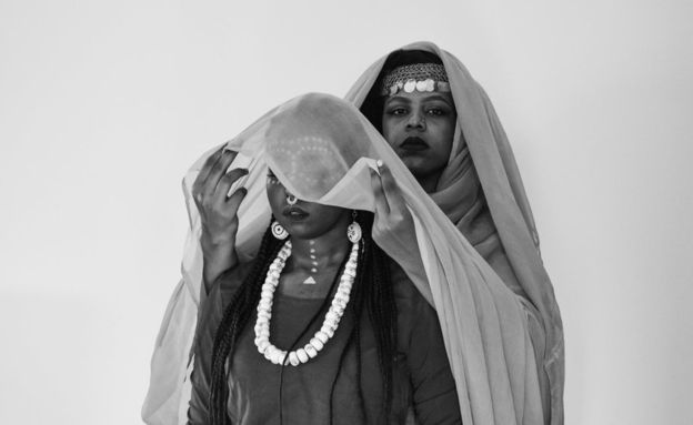 Some photo shoots have tried to show the dominance of Arab culture over African culture / Image copyrightSATIR DESIGNS & ALFANJARYA
